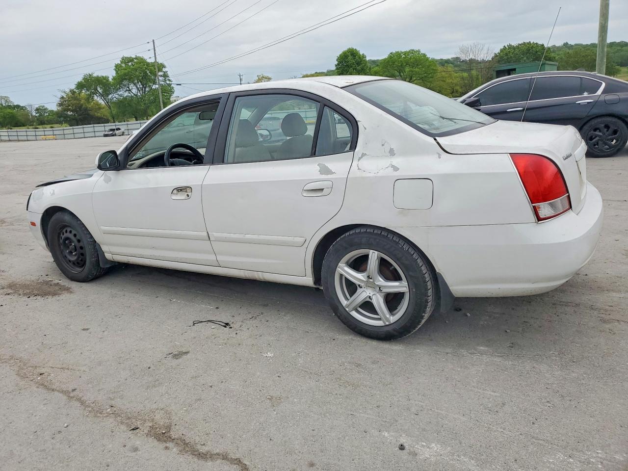 2001 HYUNDAI ELANTRA GLS photo 3