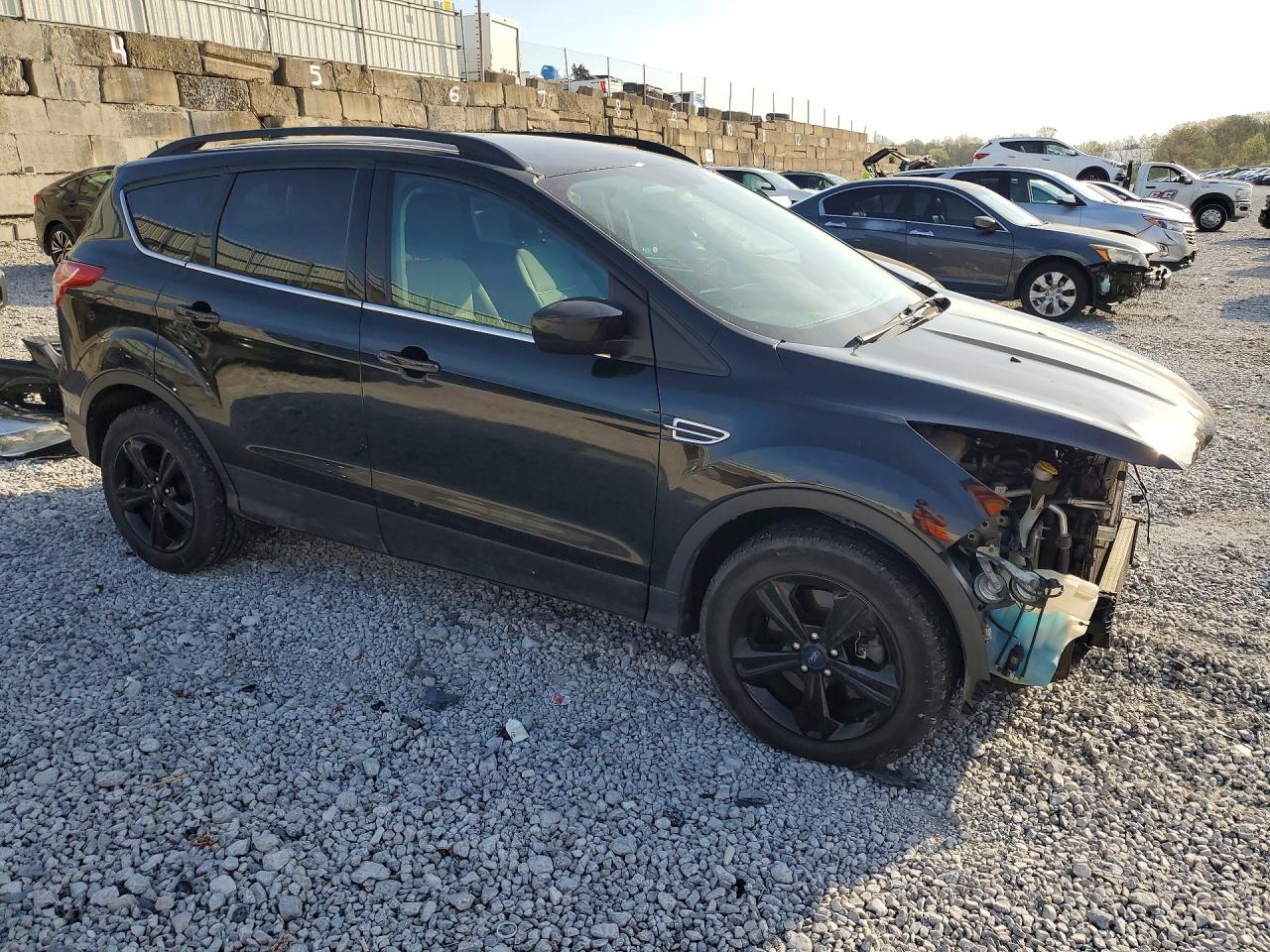 2014 FORD ESCAPE SE photo 4