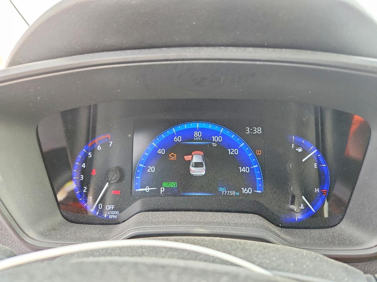 2021 TOYOTA COROLLA LE photo 9