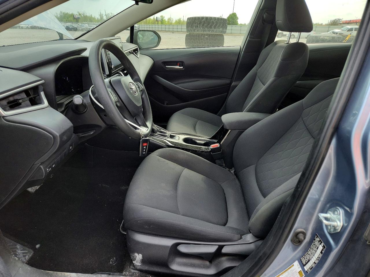 2021 TOYOTA COROLLA LE photo 7
