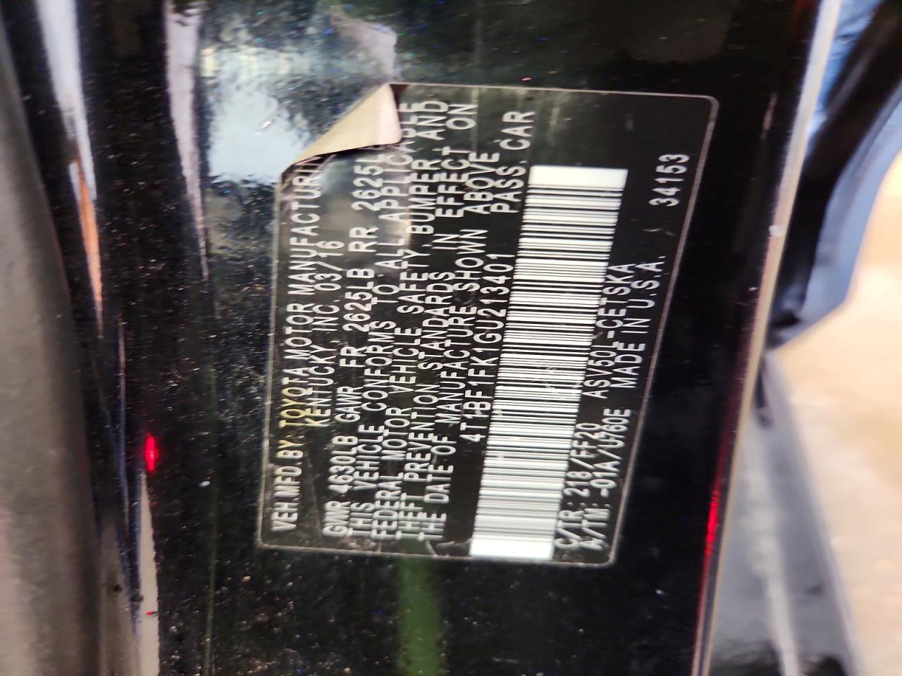 2016 TOYOTA CAMRY SE photo 25
