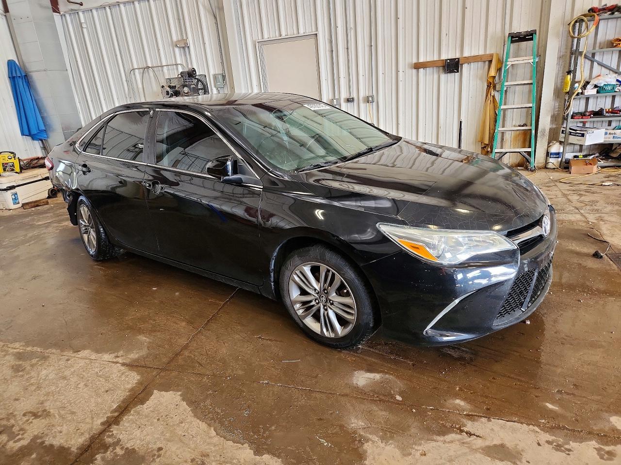 2016 TOYOTA CAMRY SE photo 7