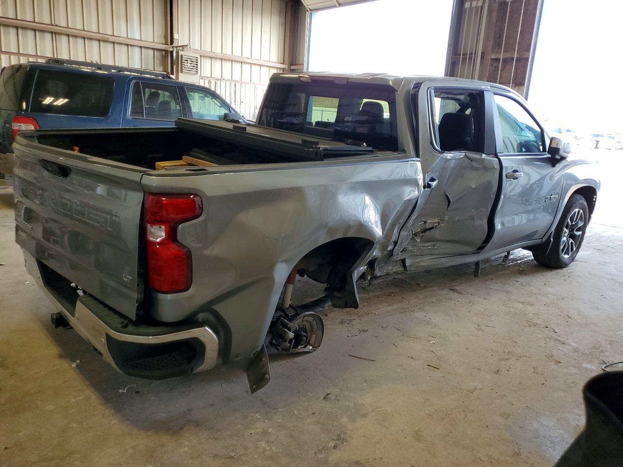 2023 CHEVROLET SILVERADO K1500 LT photo 5