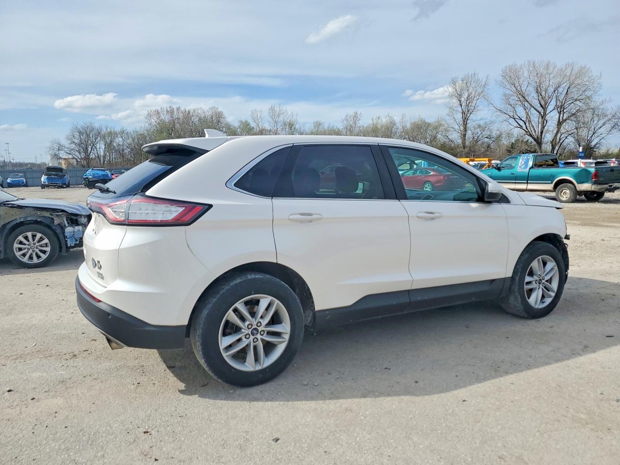 2015 FORD EDGE SEL photo 5