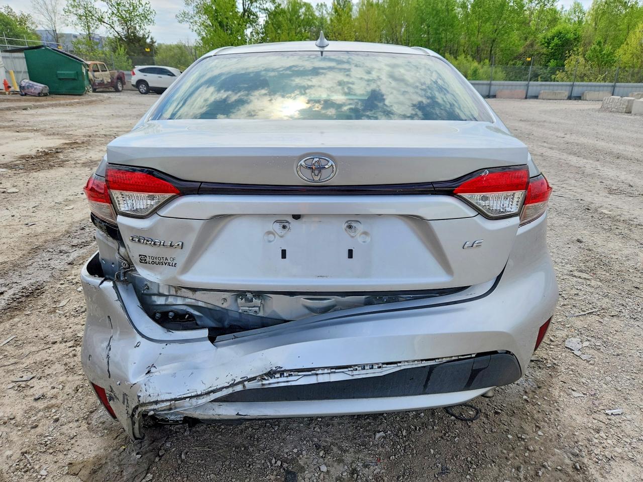 2021 TOYOTA COROLLA LE photo 16