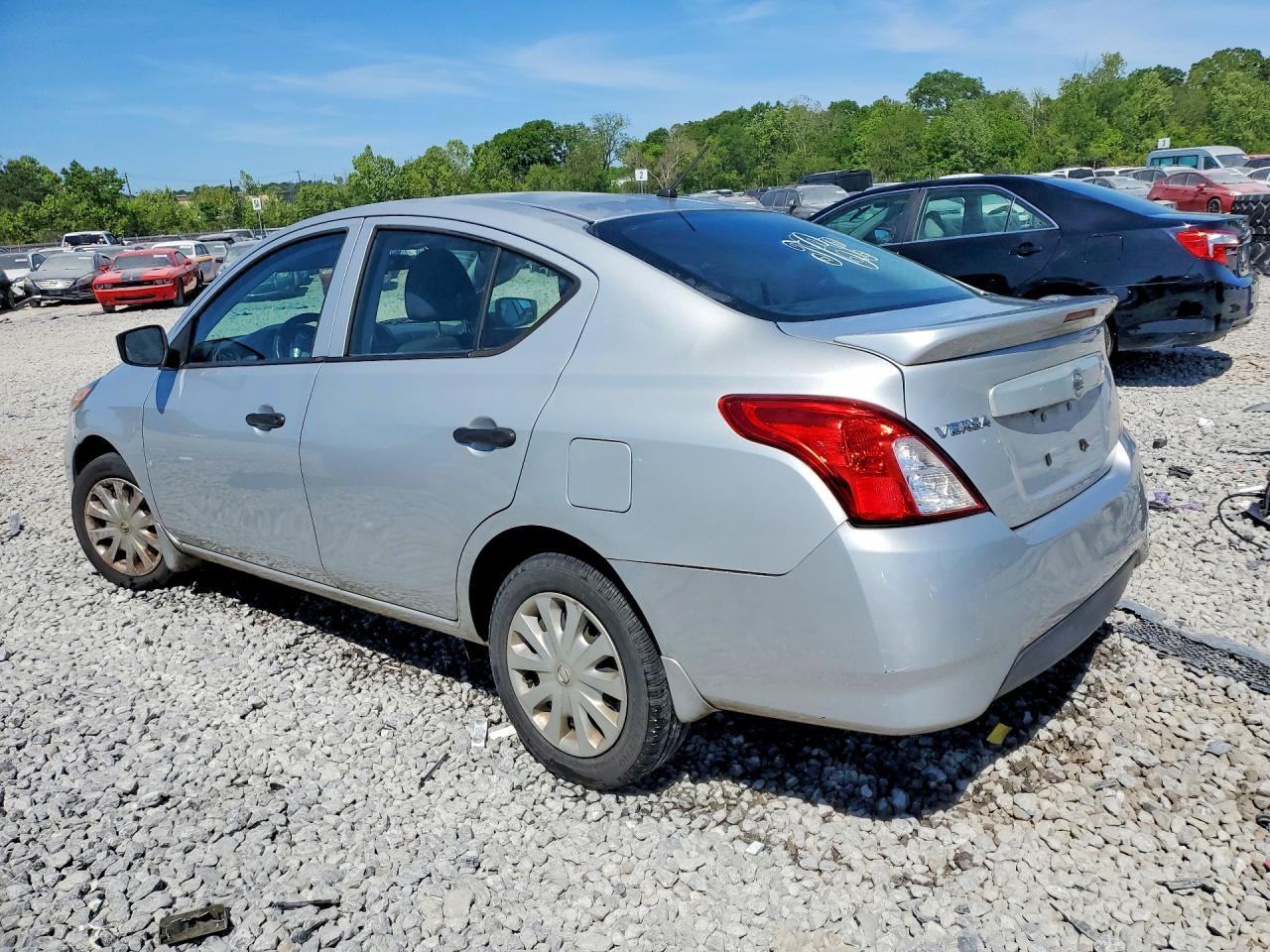 2019 NISSAN VERSA S PLUS photo 4