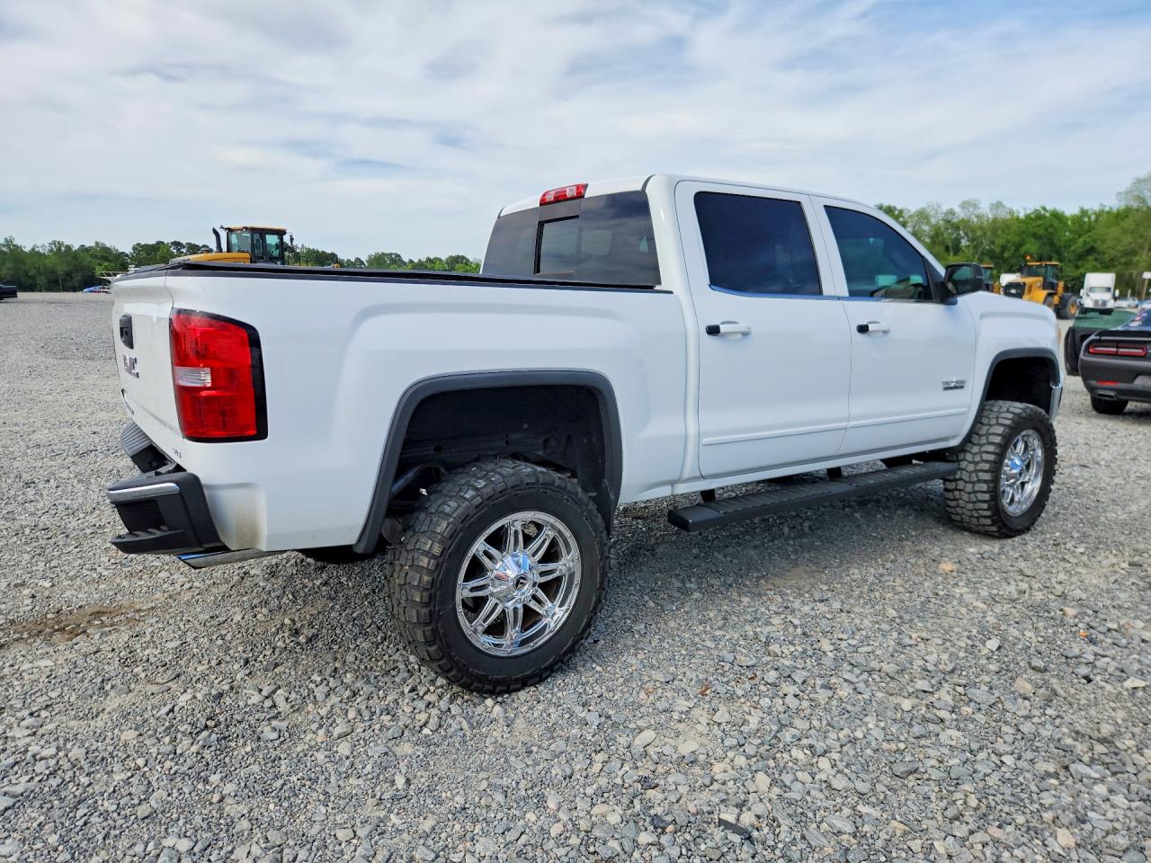 2015 GMC SIERRA C1500 SLE photo 5