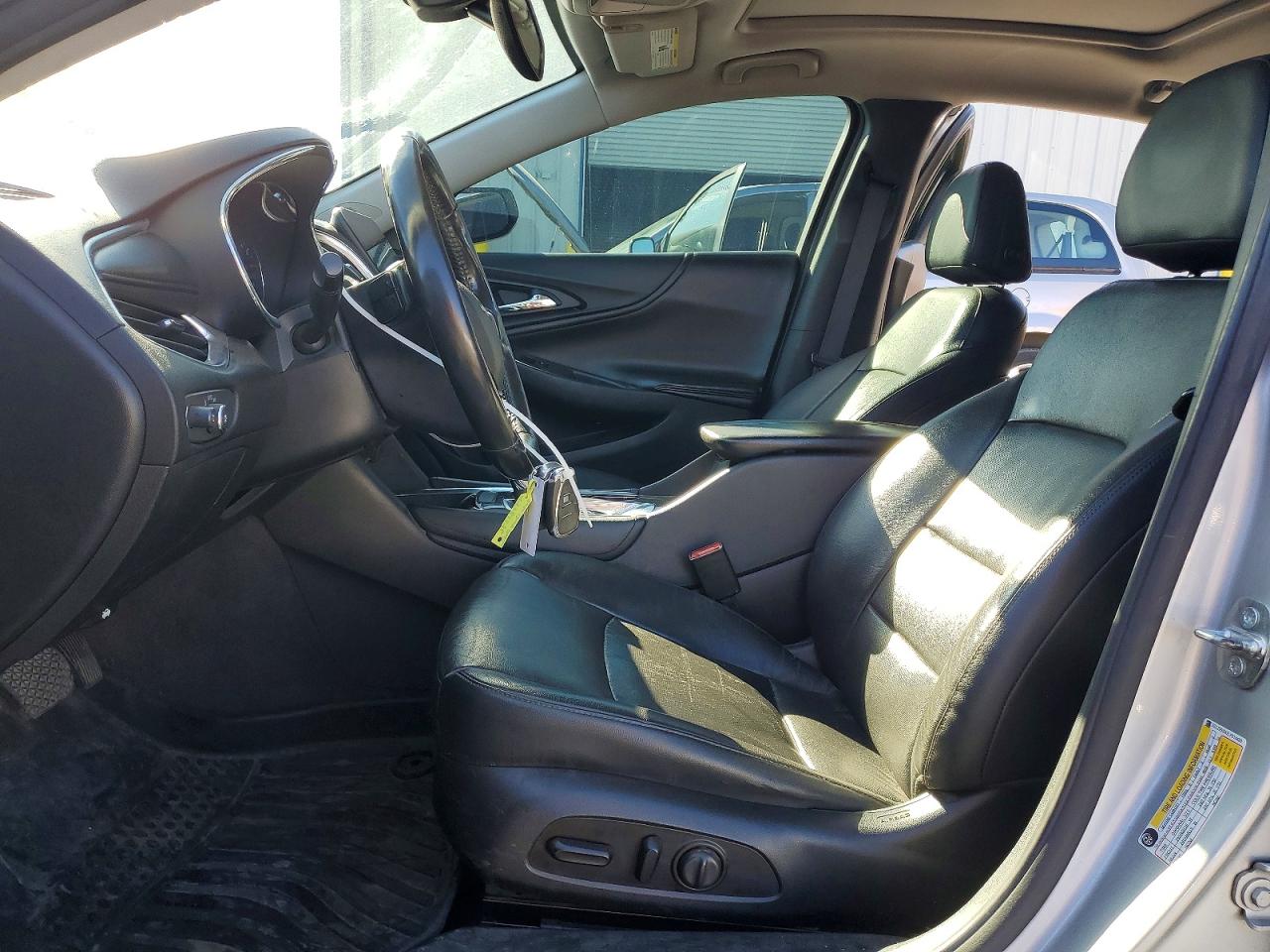 2020 CHEVROLET MALIBU PREMIER photo 13