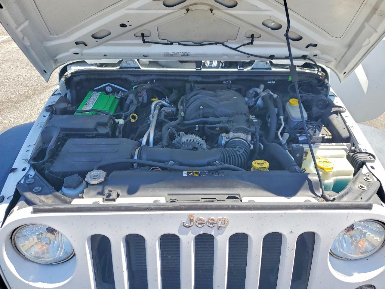 2018 JEEP WRANGLER UNLIMITED SPORT photo 23