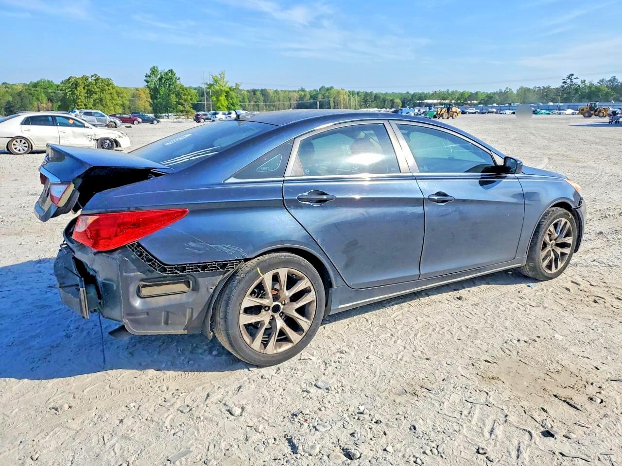 2013 HYUNDAI SONATA DELUXE photo 7