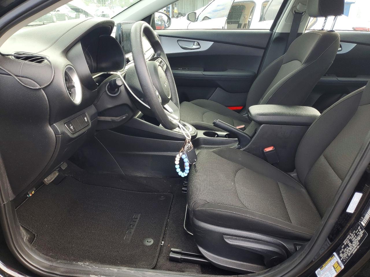 2024 KIA FORTE LXS photo 13