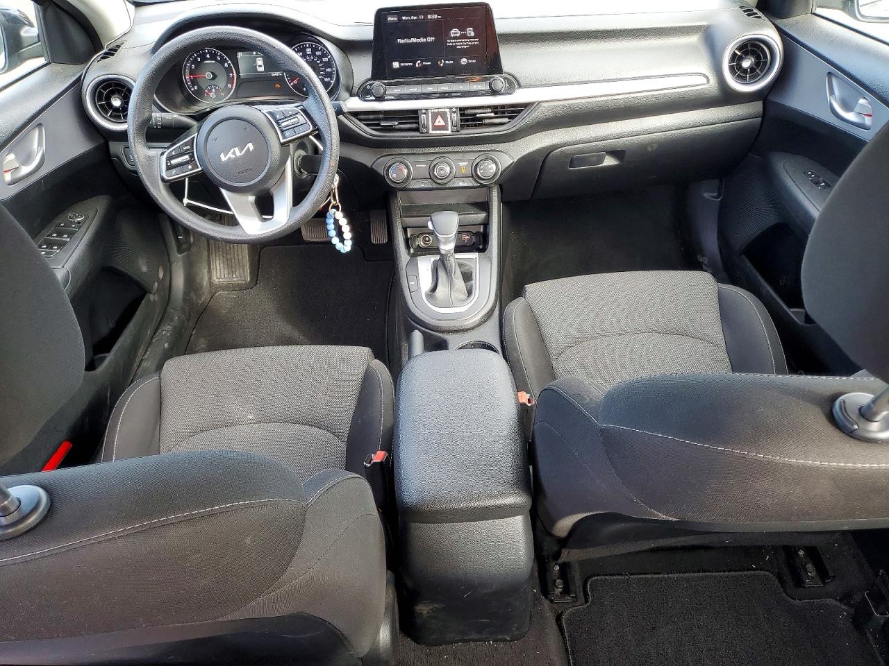 2024 KIA FORTE LXS photo 15