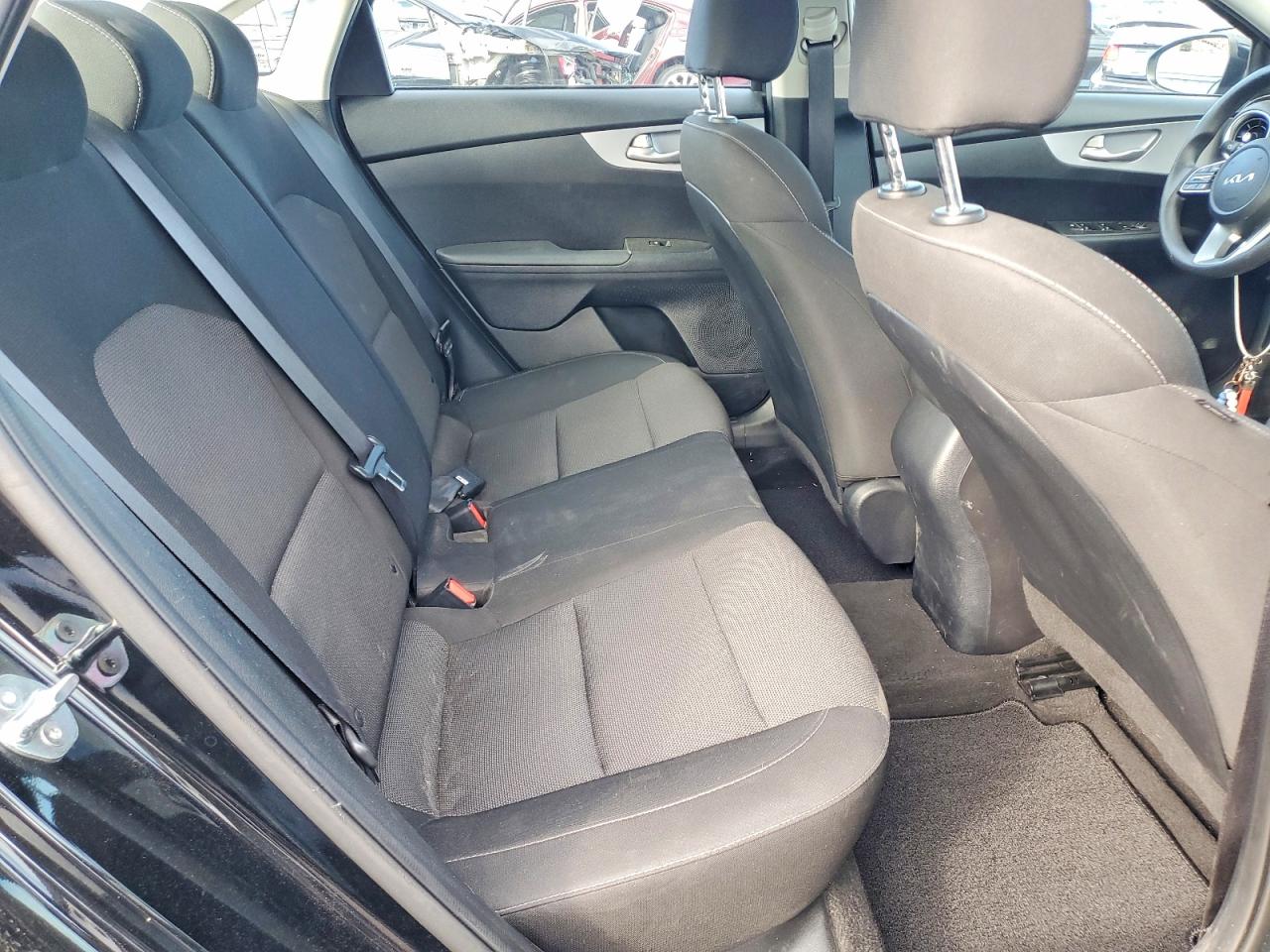 2024 KIA FORTE LXS photo 19