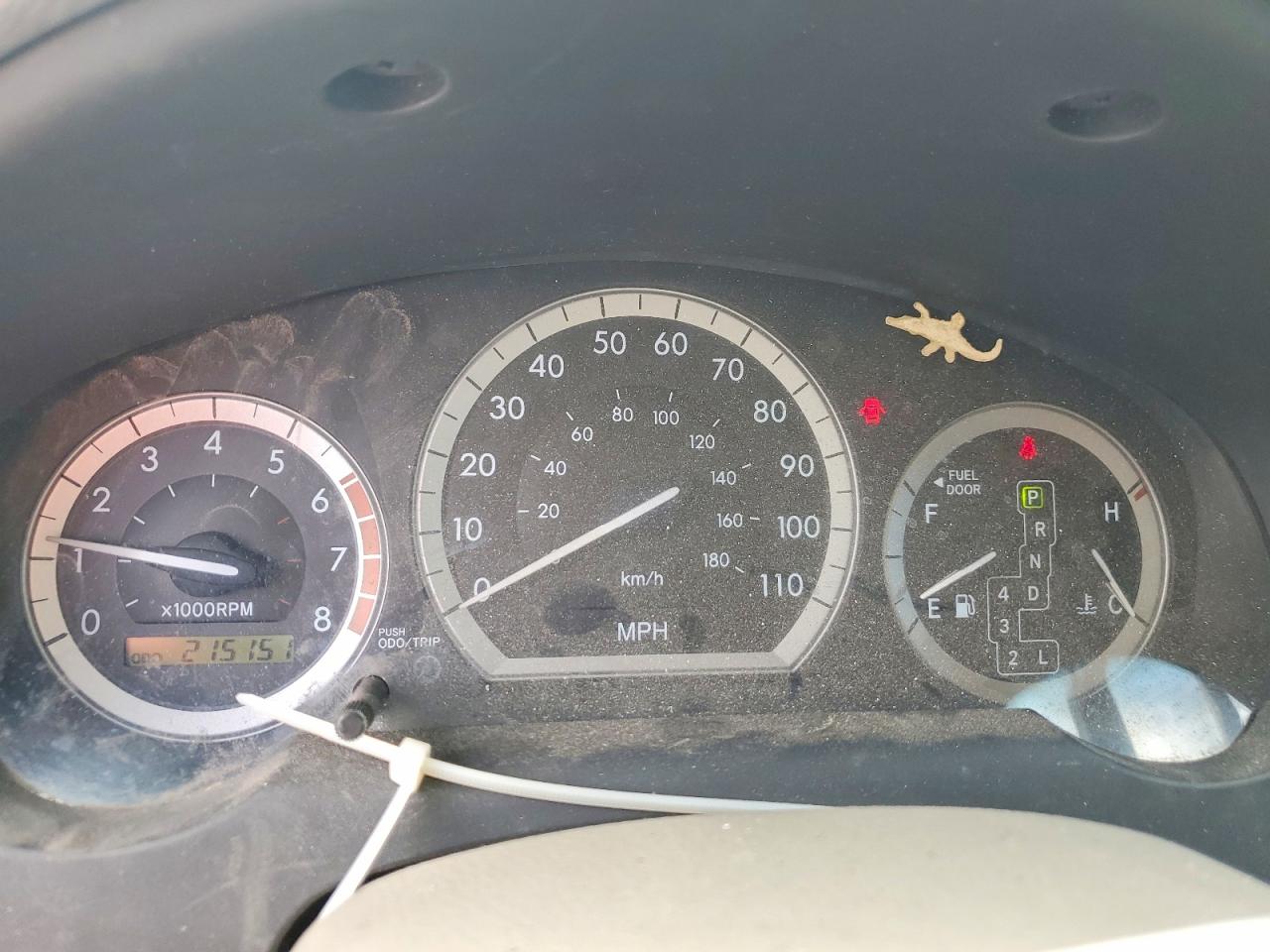 2004 TOYOTA SIENNA LE 7 PASSENGER photo 17
