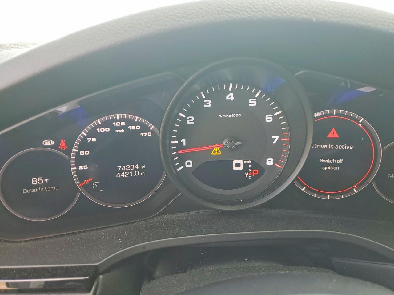 2020 PORSCHE CAYENNE photo 17