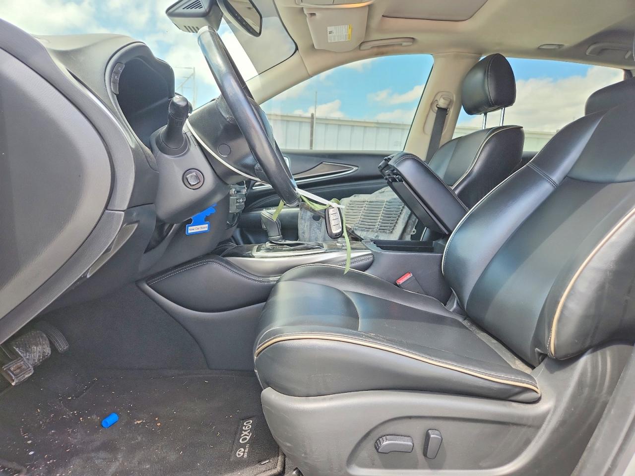 2020 INFINITI QX60 PURE photo 13