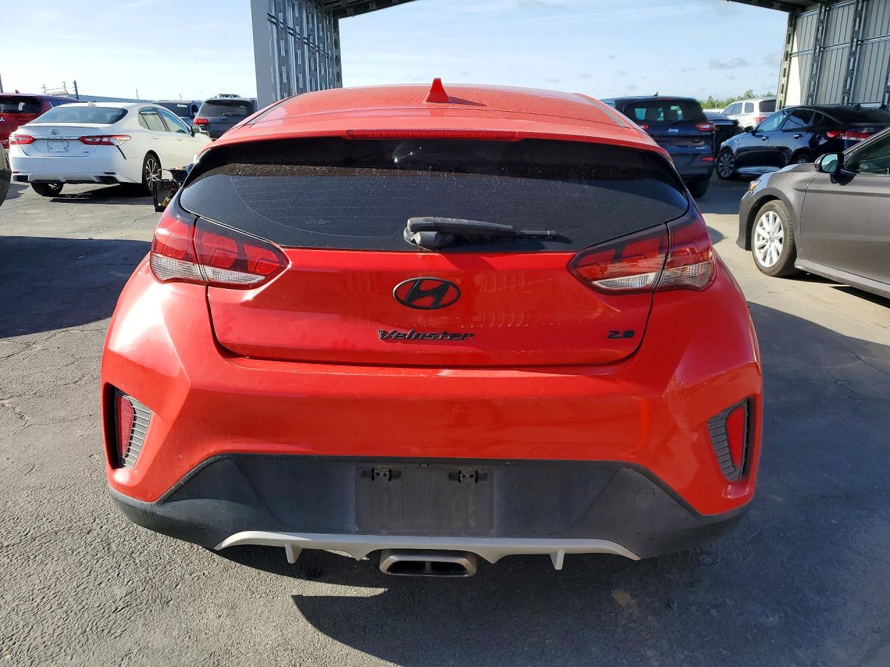 2019 HYUNDAI VELOSTER 2.0L photo 11