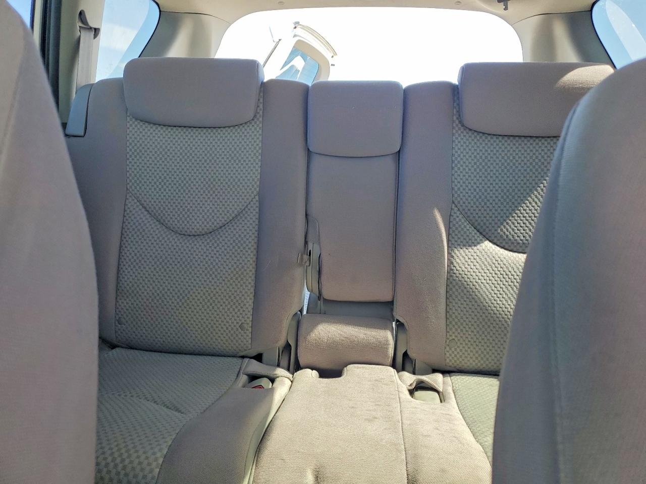 2006 TOYOTA RAV4 BASE photo 28