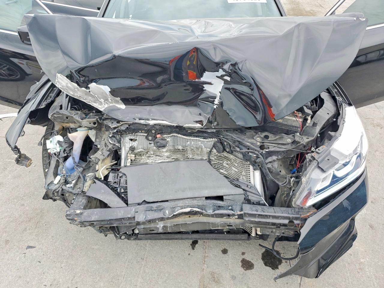 2017 HONDA ACCORD LX photo 21