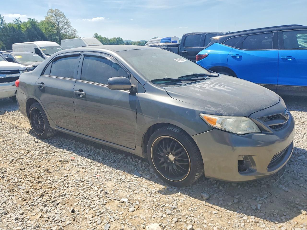 2012 TOYOTA COROLLA L photo 7