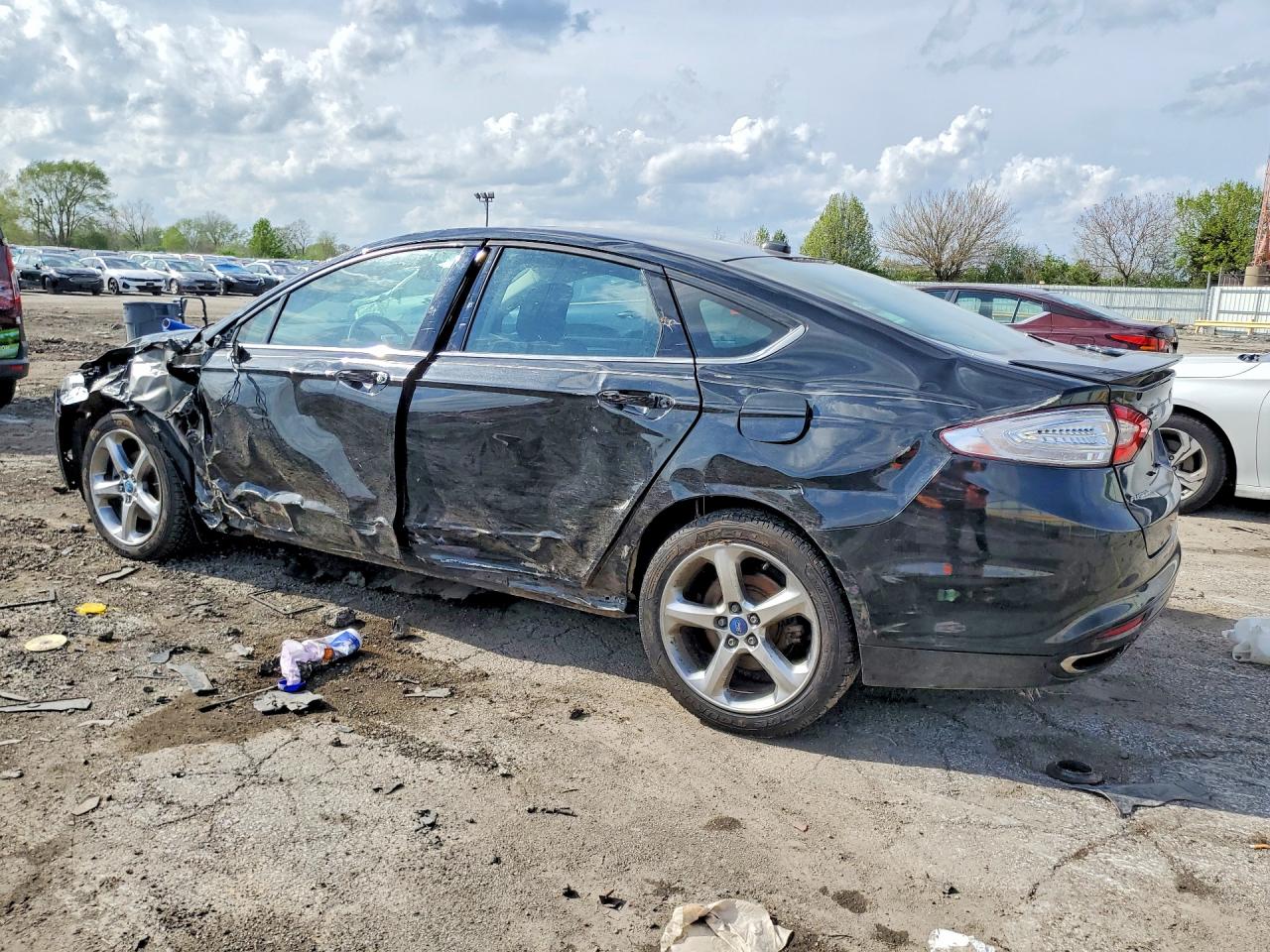 2013 FORD FUSION SE photo 3