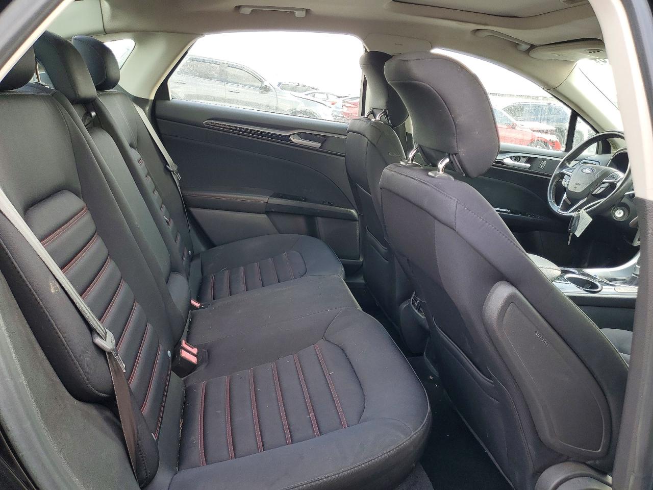 2013 FORD FUSION SE photo 19