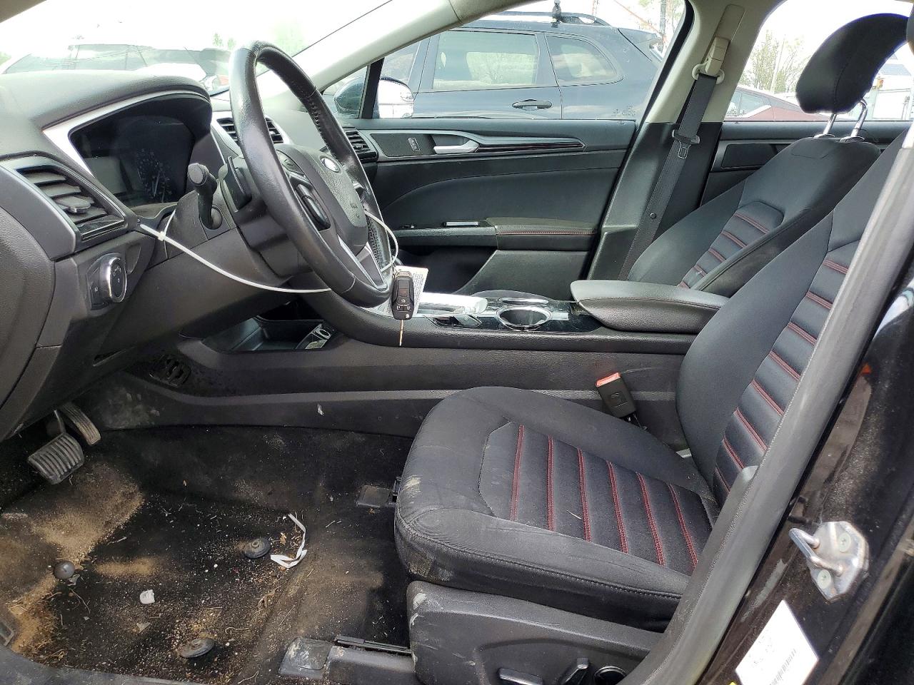 2013 FORD FUSION SE photo 13