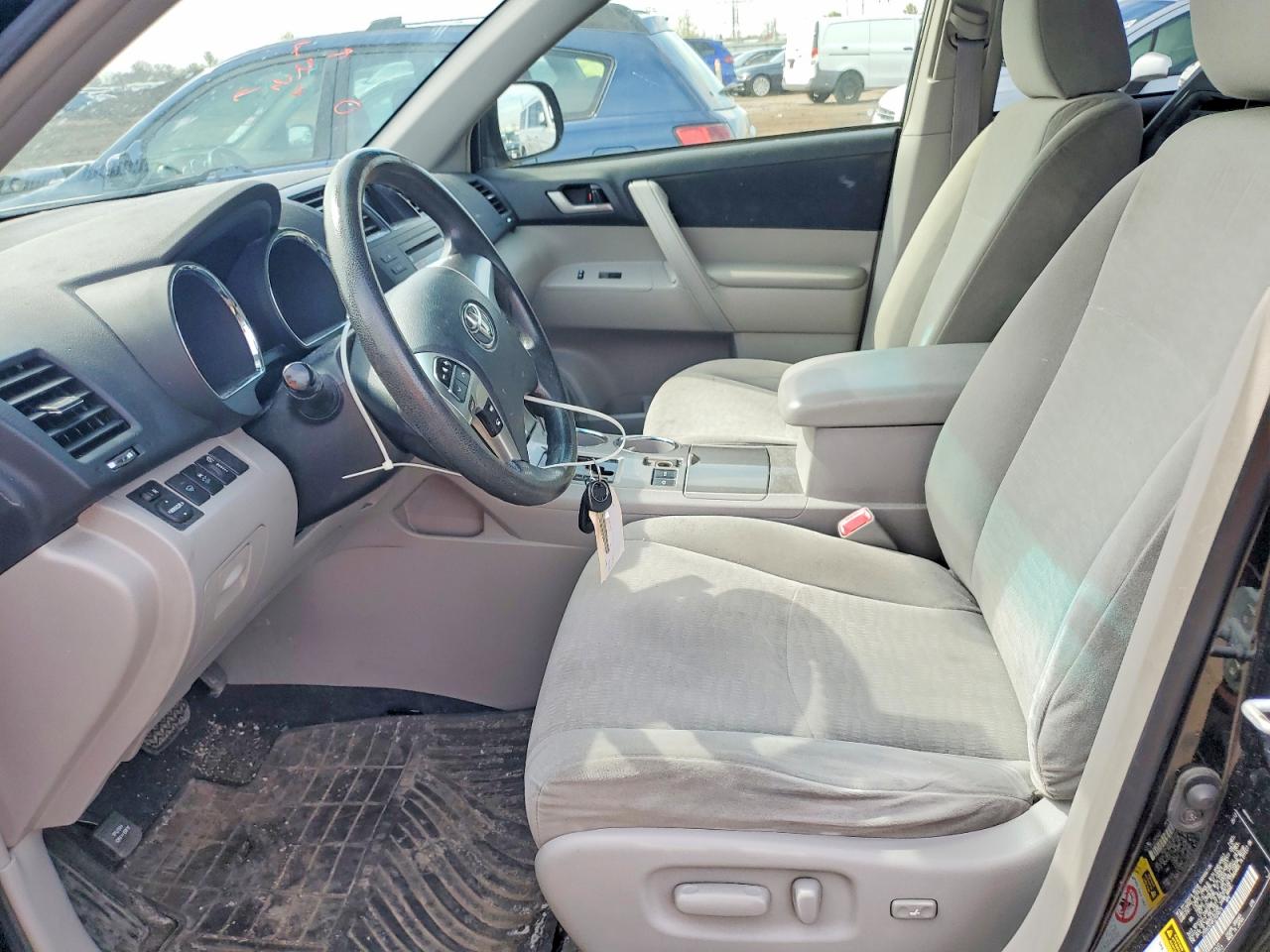 2012 TOYOTA HIGHLANDER HYBRID photo 19