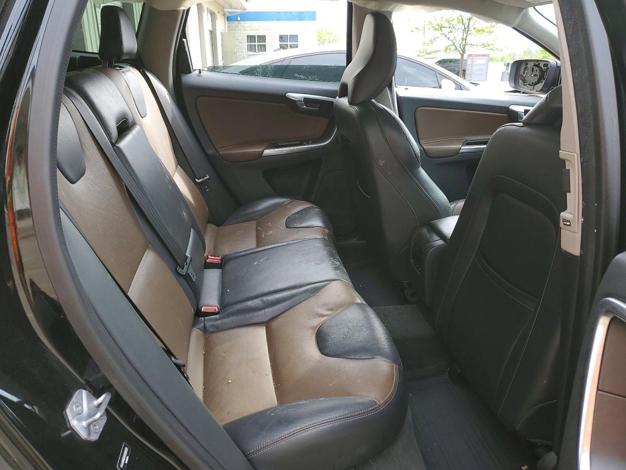 2017 VOLVO XC60 T5 DYNAMIC photo 21