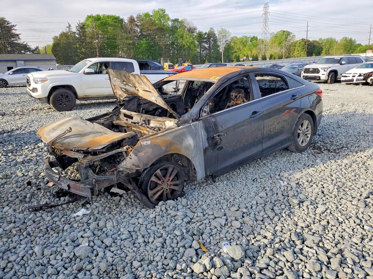 2013 HYUNDAI SONATA