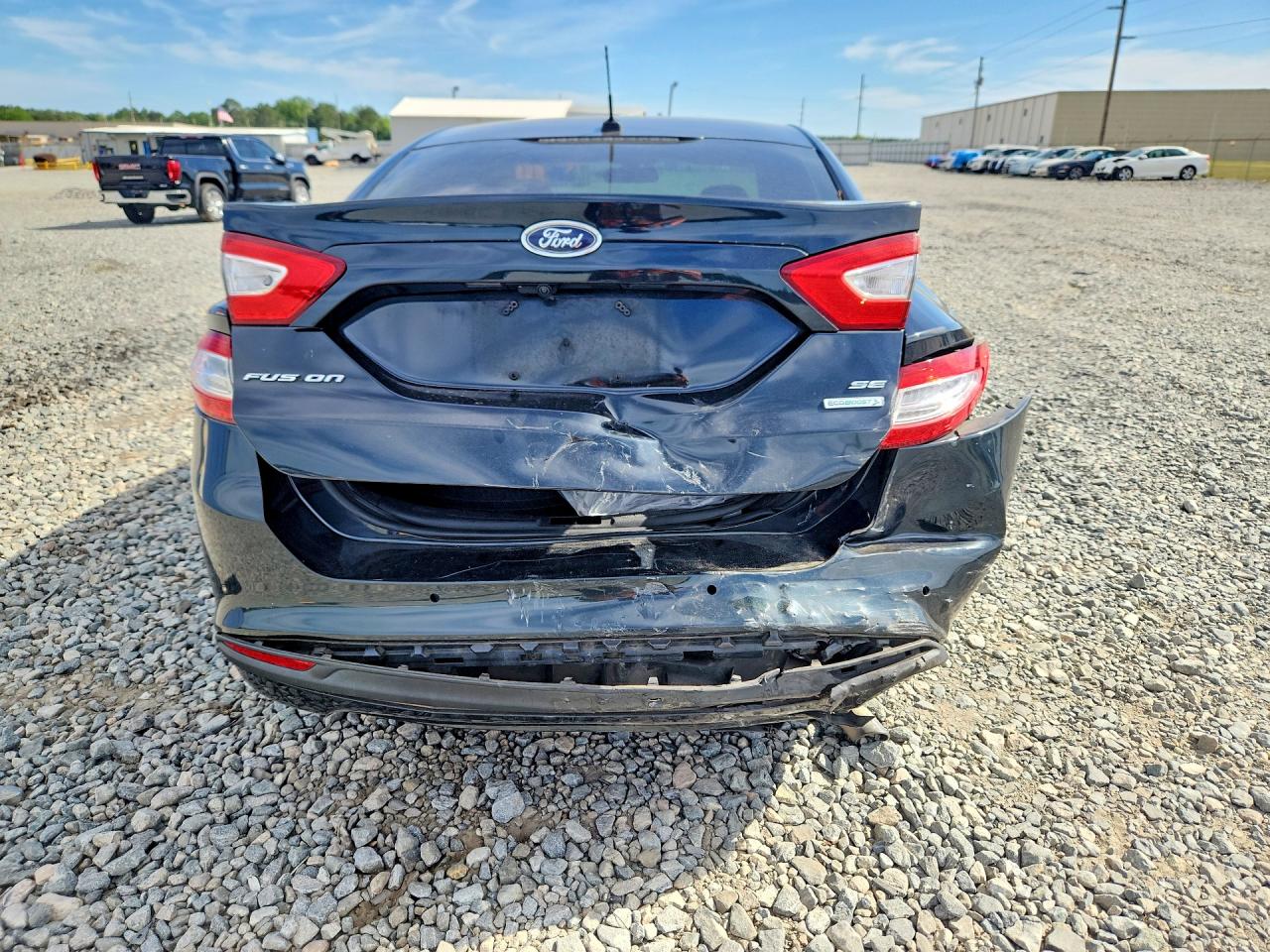 2014 FORD FUSION SE photo 11