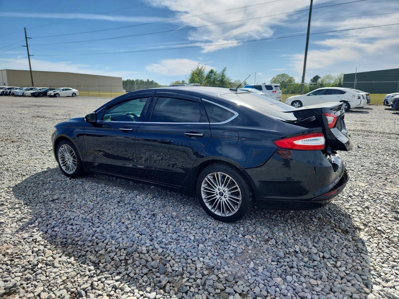 2014 FORD FUSION SE photo 3