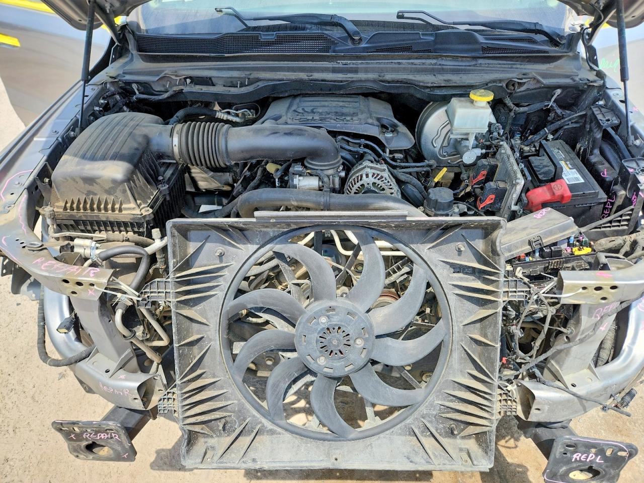 2019 RAM 1500 BIG HORN photo 21