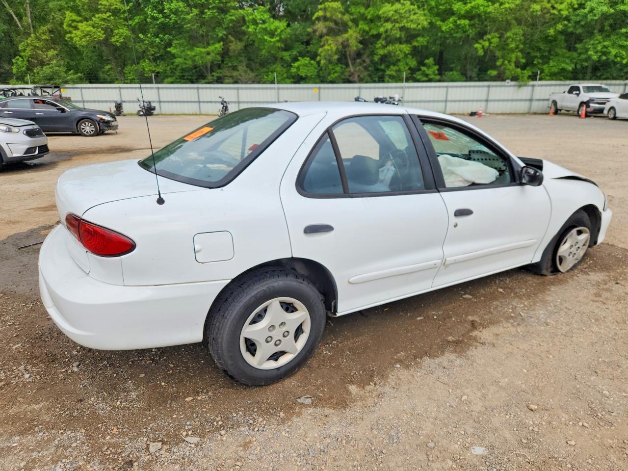 2002 CHEVROLET CAVALIER BASE photo 5