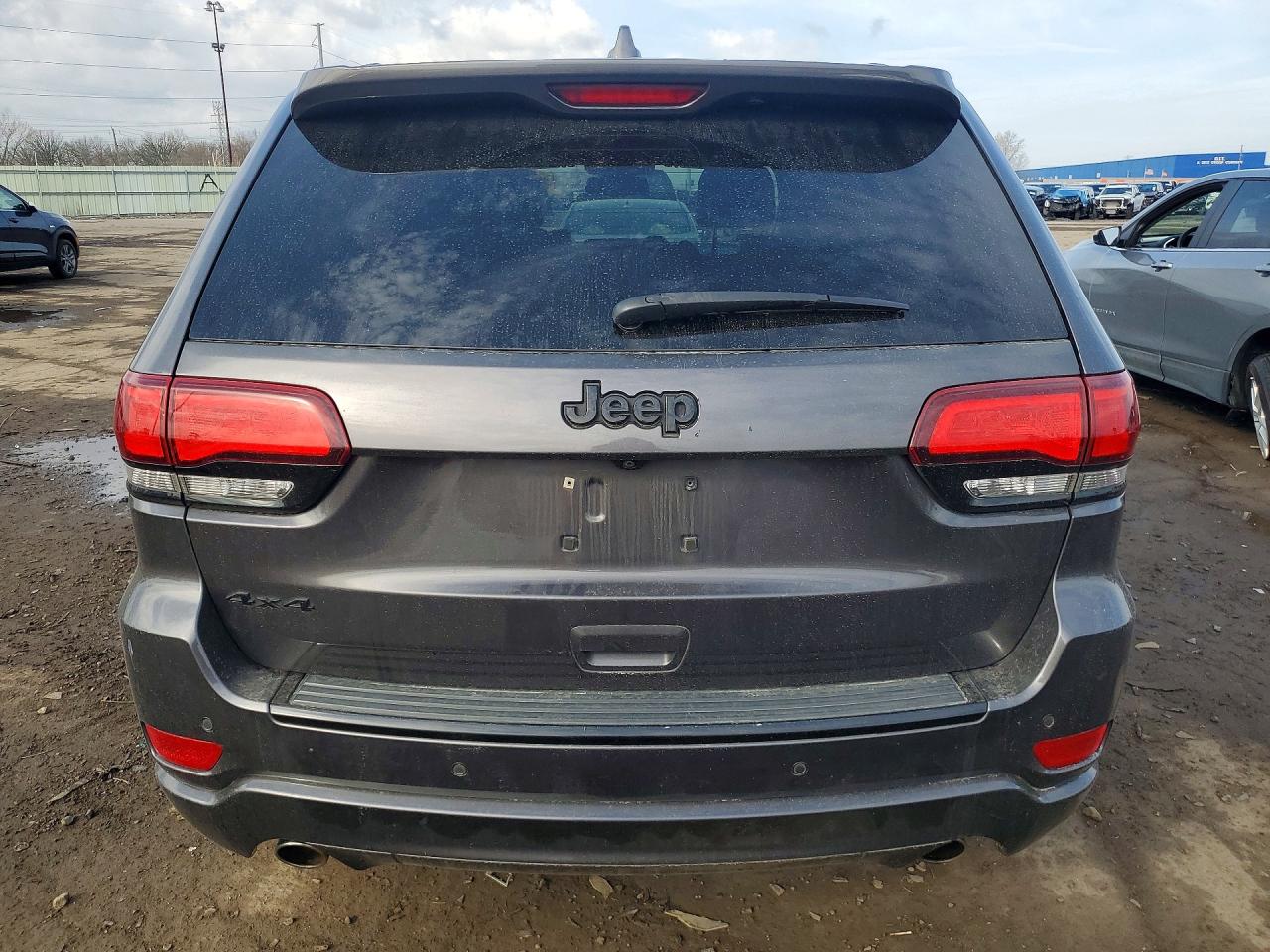 2015 JEEP GRAND CHEROKEE LAREDO photo 6