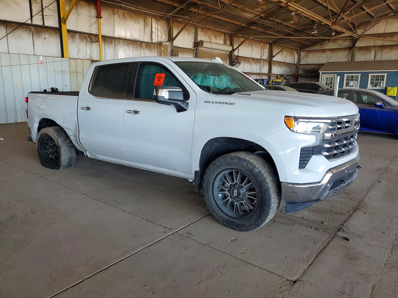2024 CHEVROLET SILVERADO K1500 LTZ photo 4