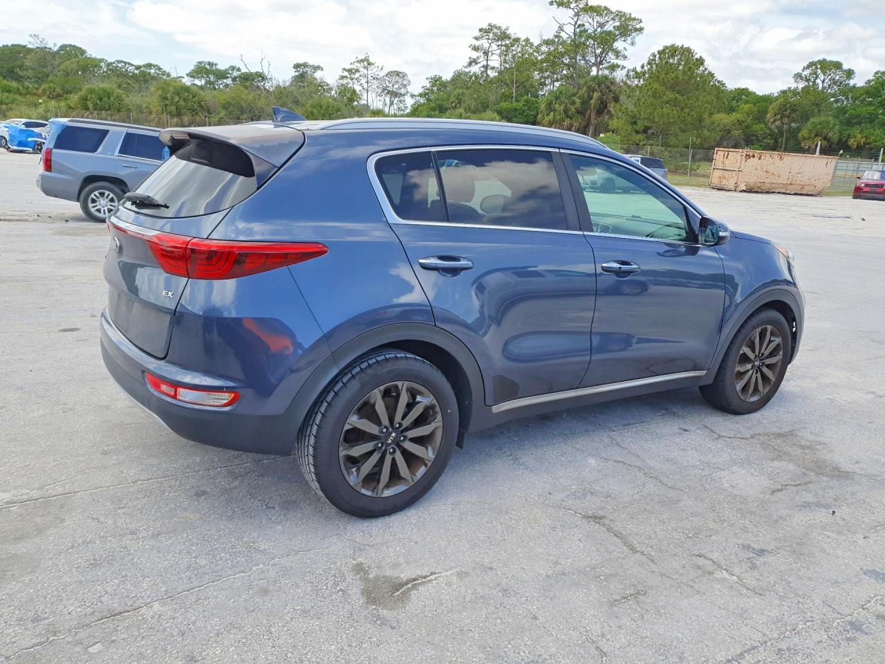 2018 KIA SPORTAGE EX photo 7