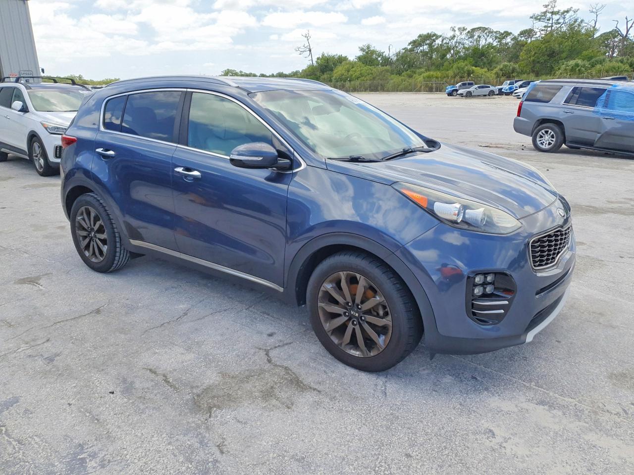 2018 KIA SPORTAGE EX photo 10