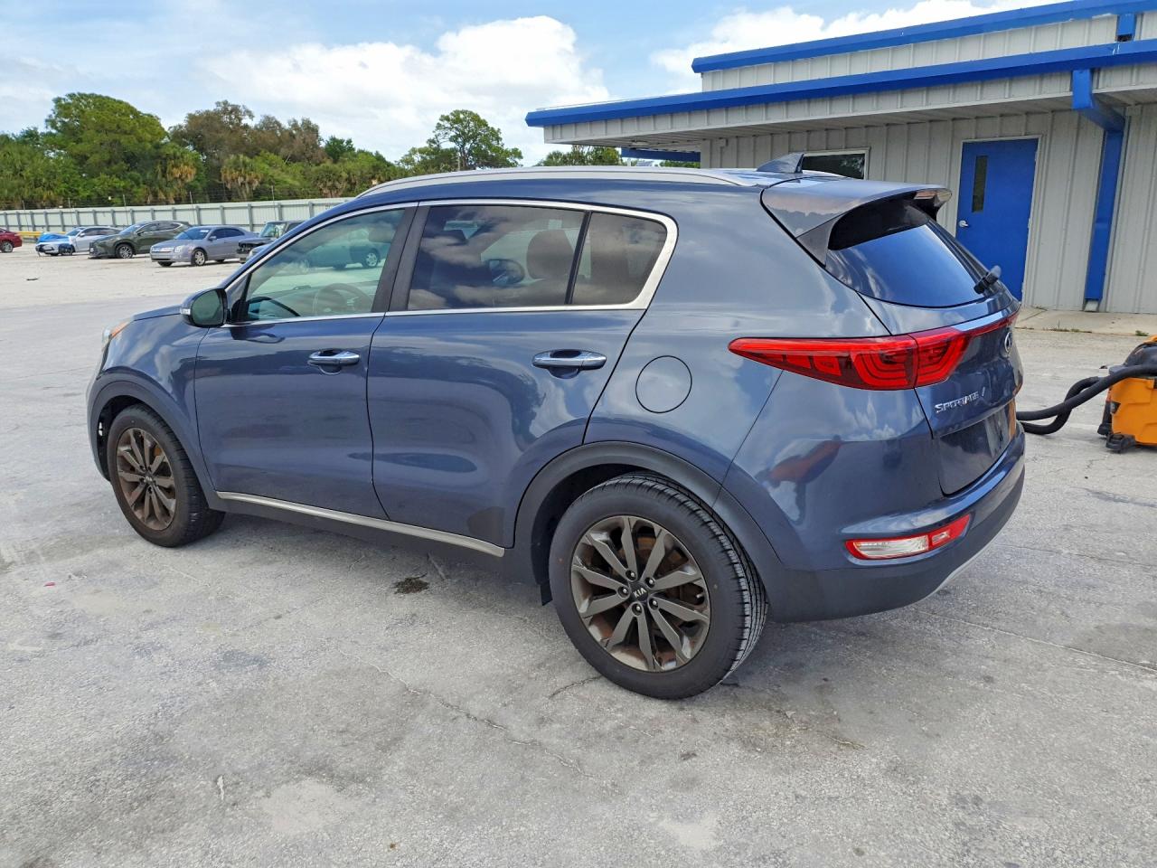 2018 KIA SPORTAGE EX photo 4