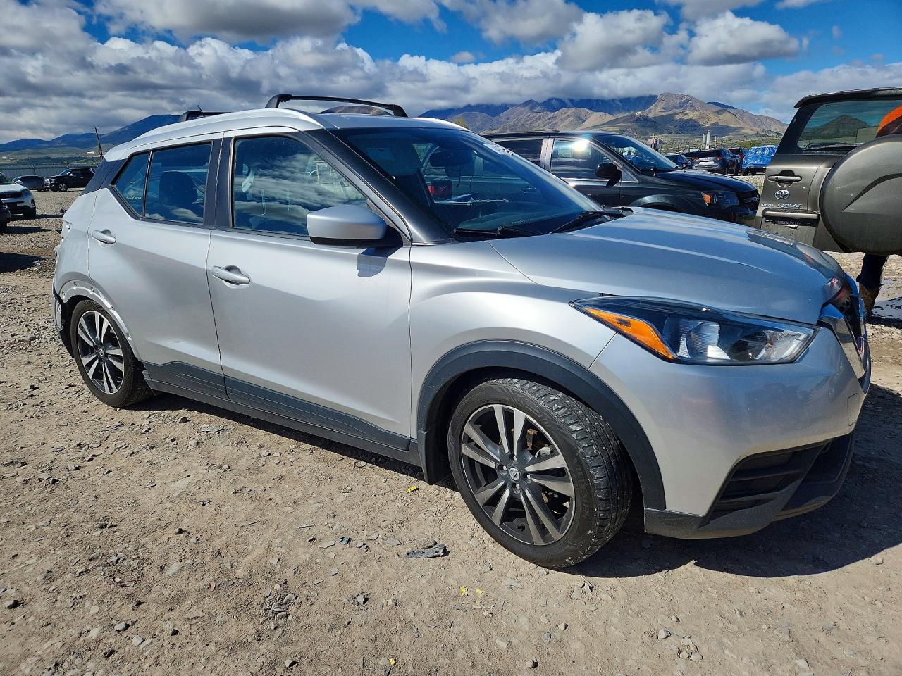 2018 NISSAN KICKS SV photo 10