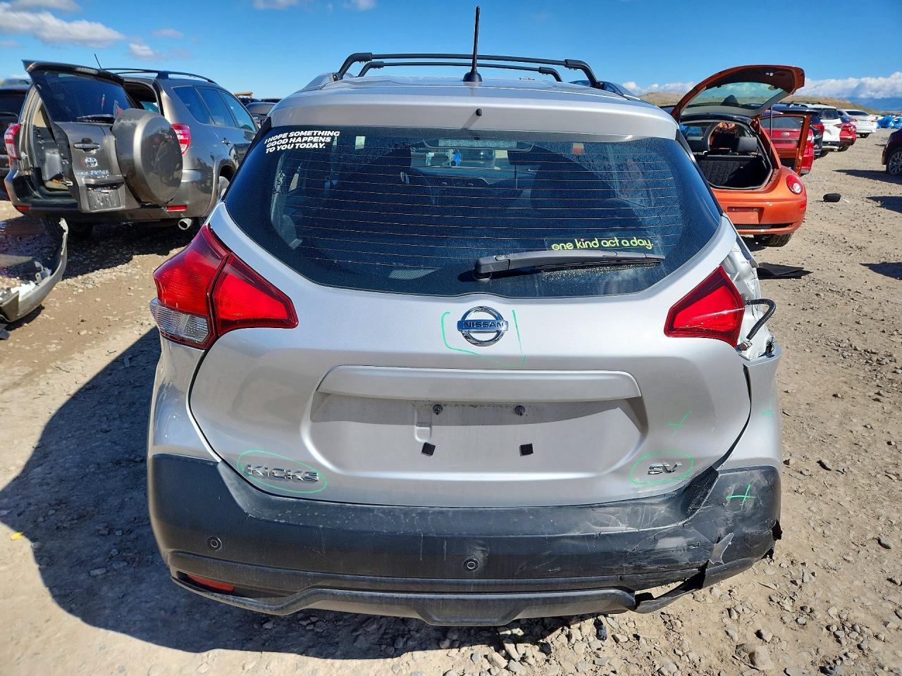 2018 NISSAN KICKS SV photo 16