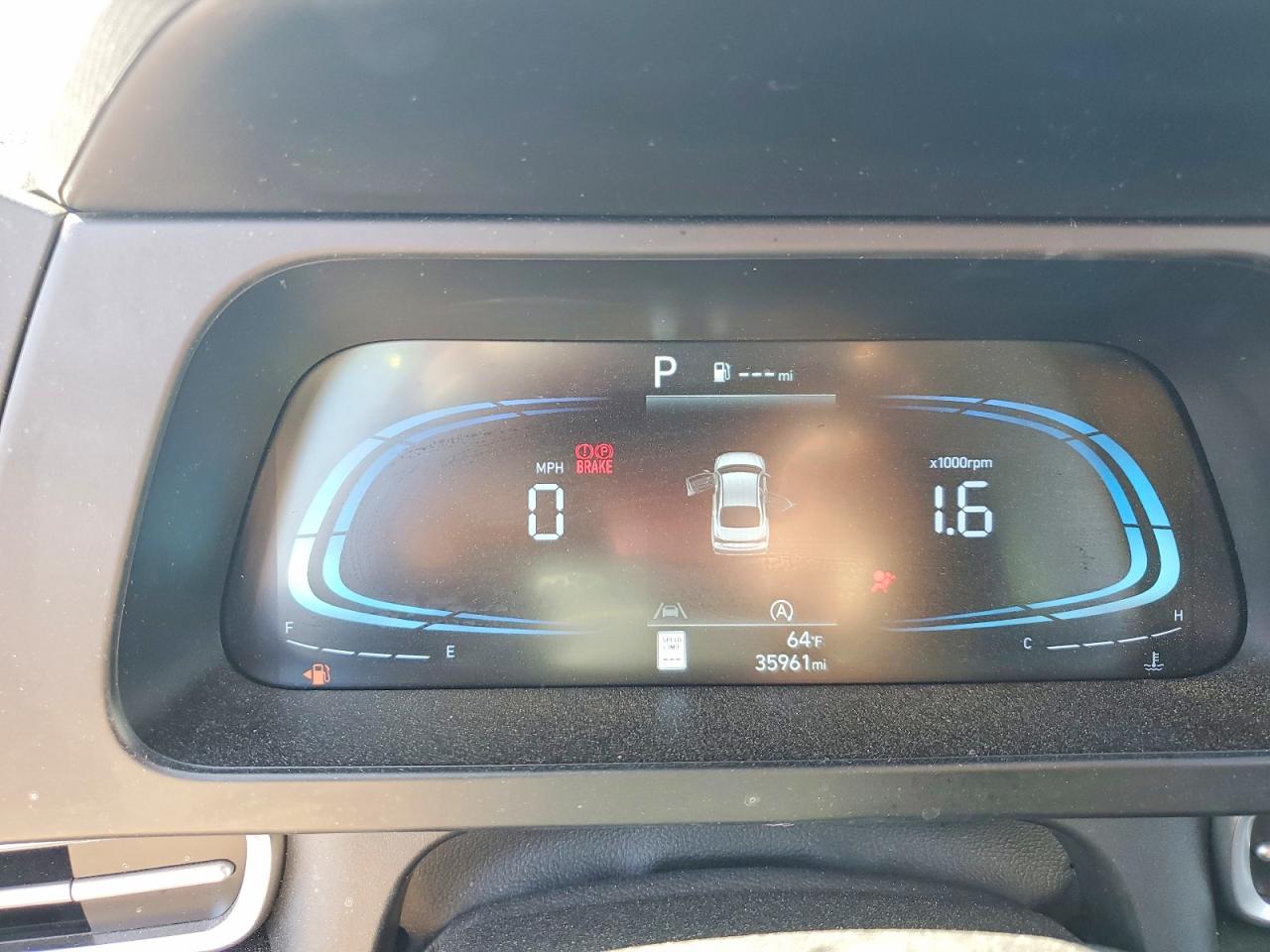 2025 HYUNDAI ELANTRA SE photo 25