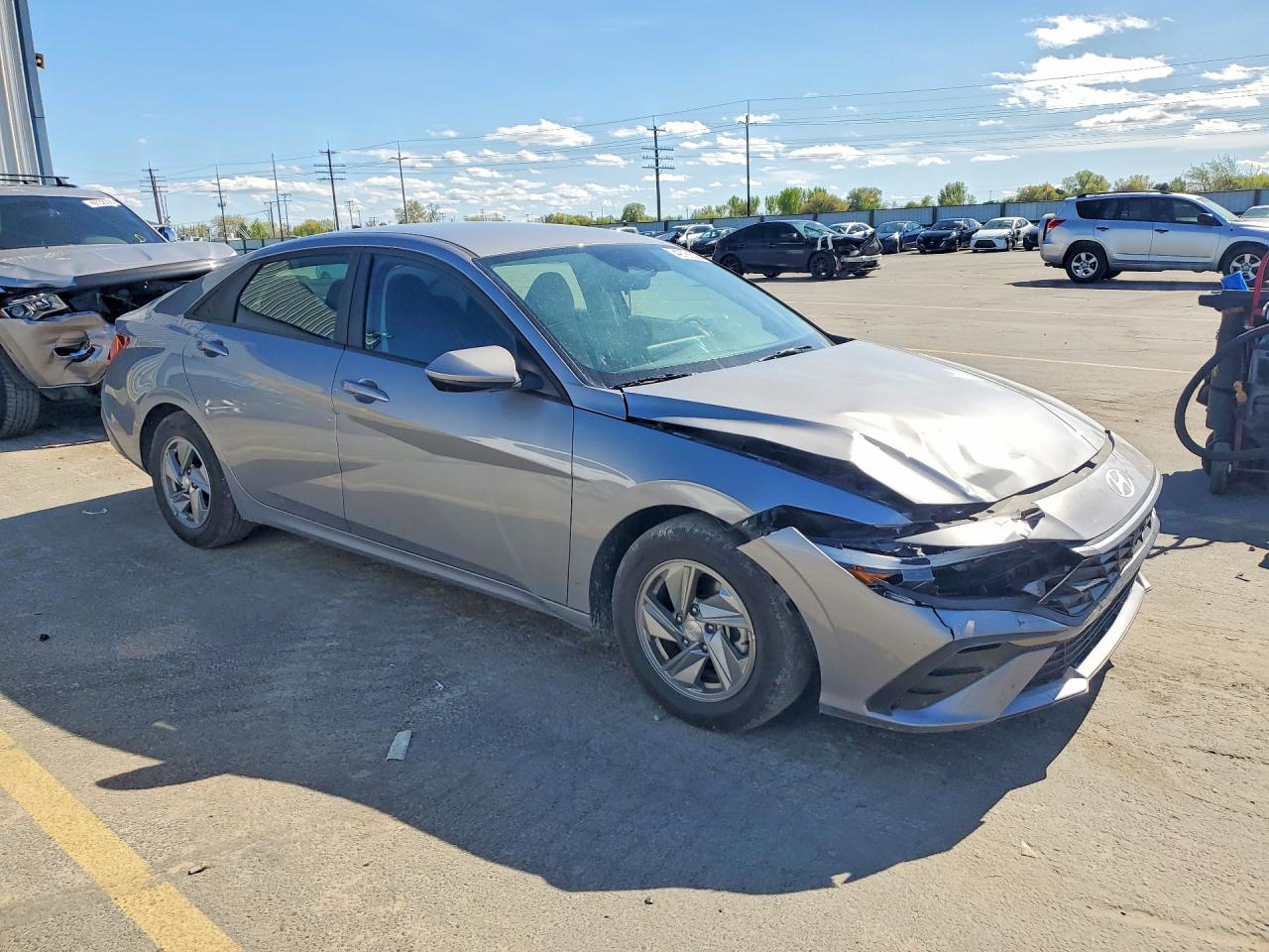 2025 HYUNDAI ELANTRA SE photo 10