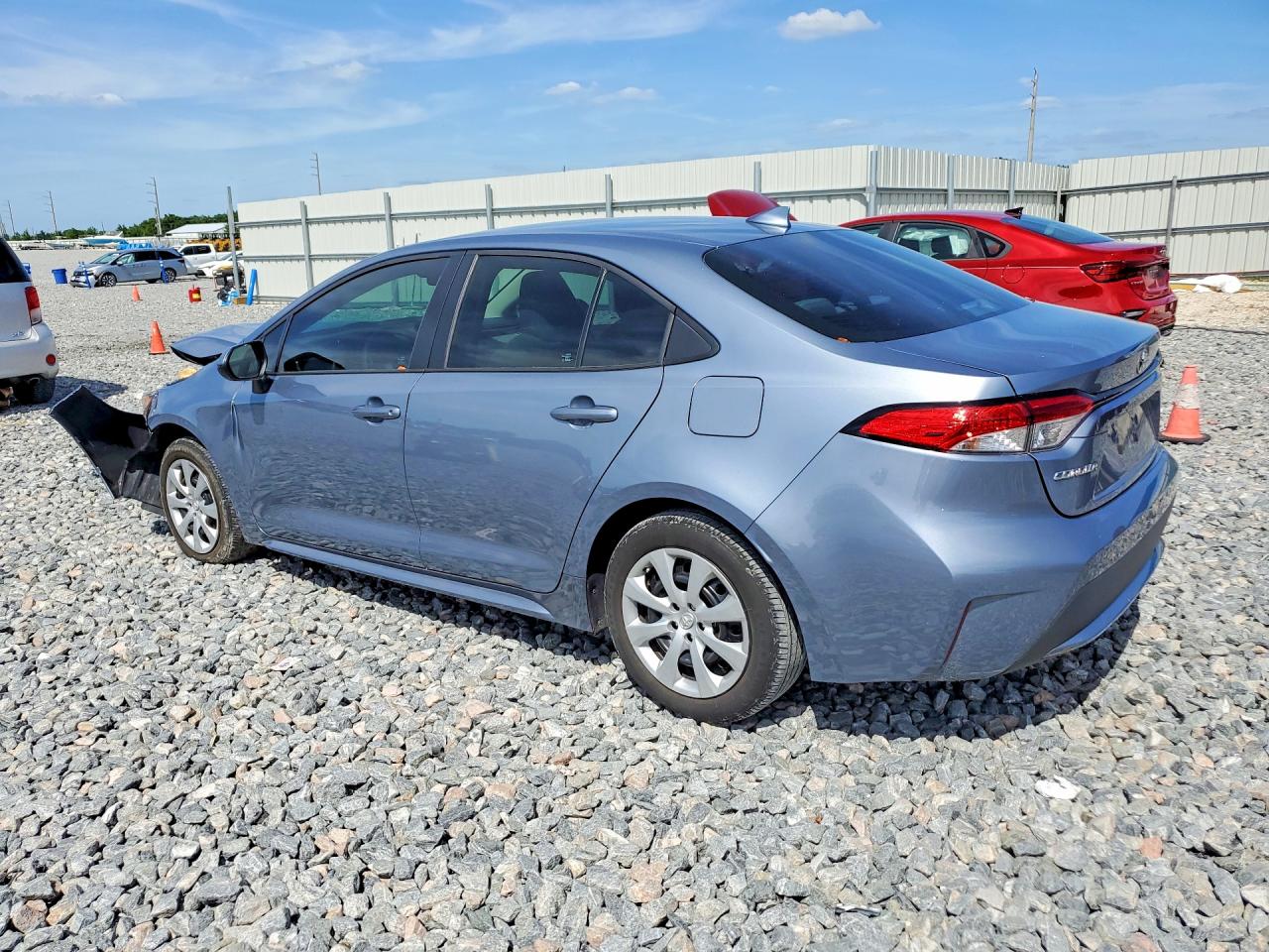 2022 TOYOTA COROLLA LE photo 4