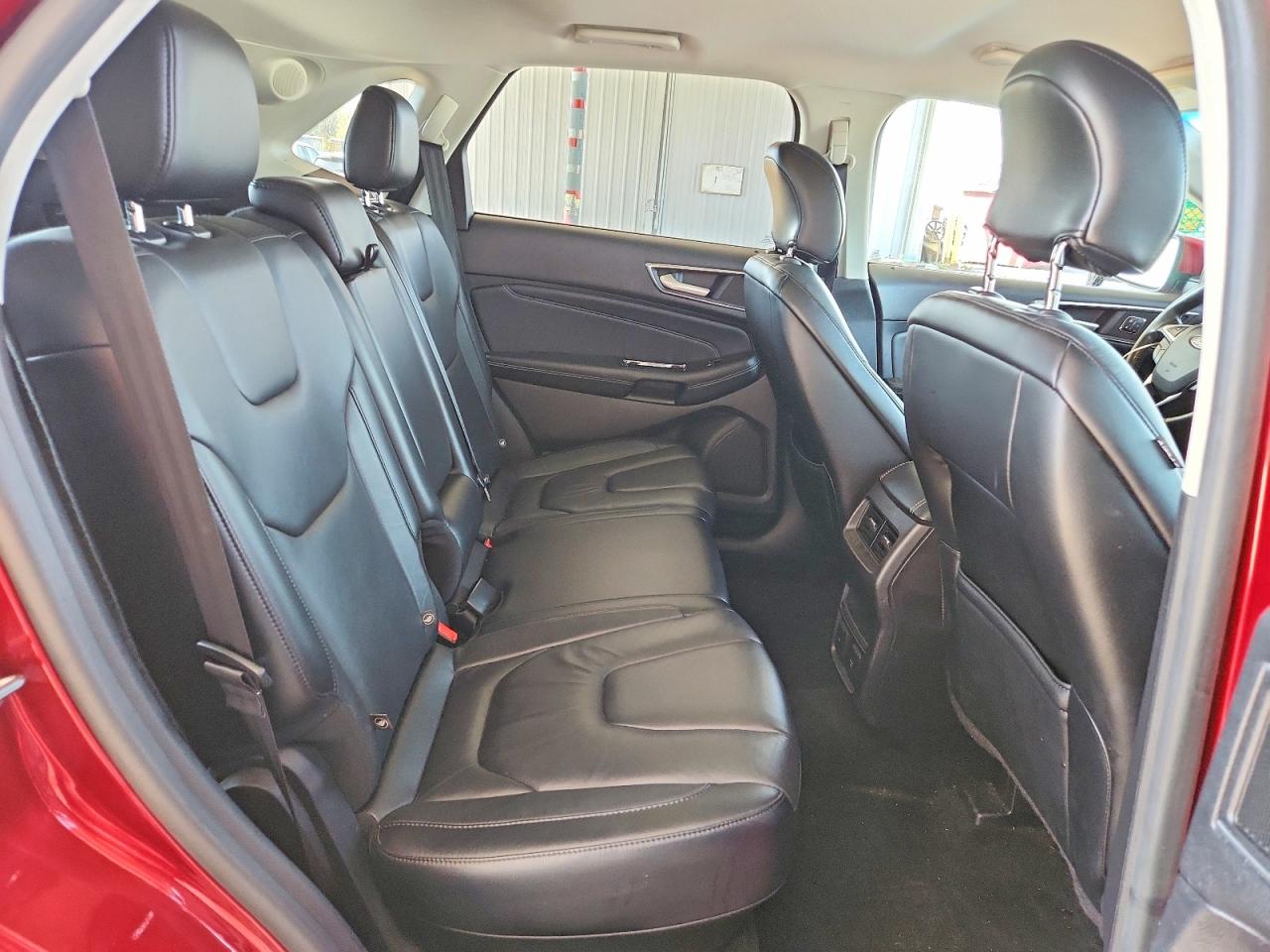 2015 FORD EDGE TITANIUM photo 31