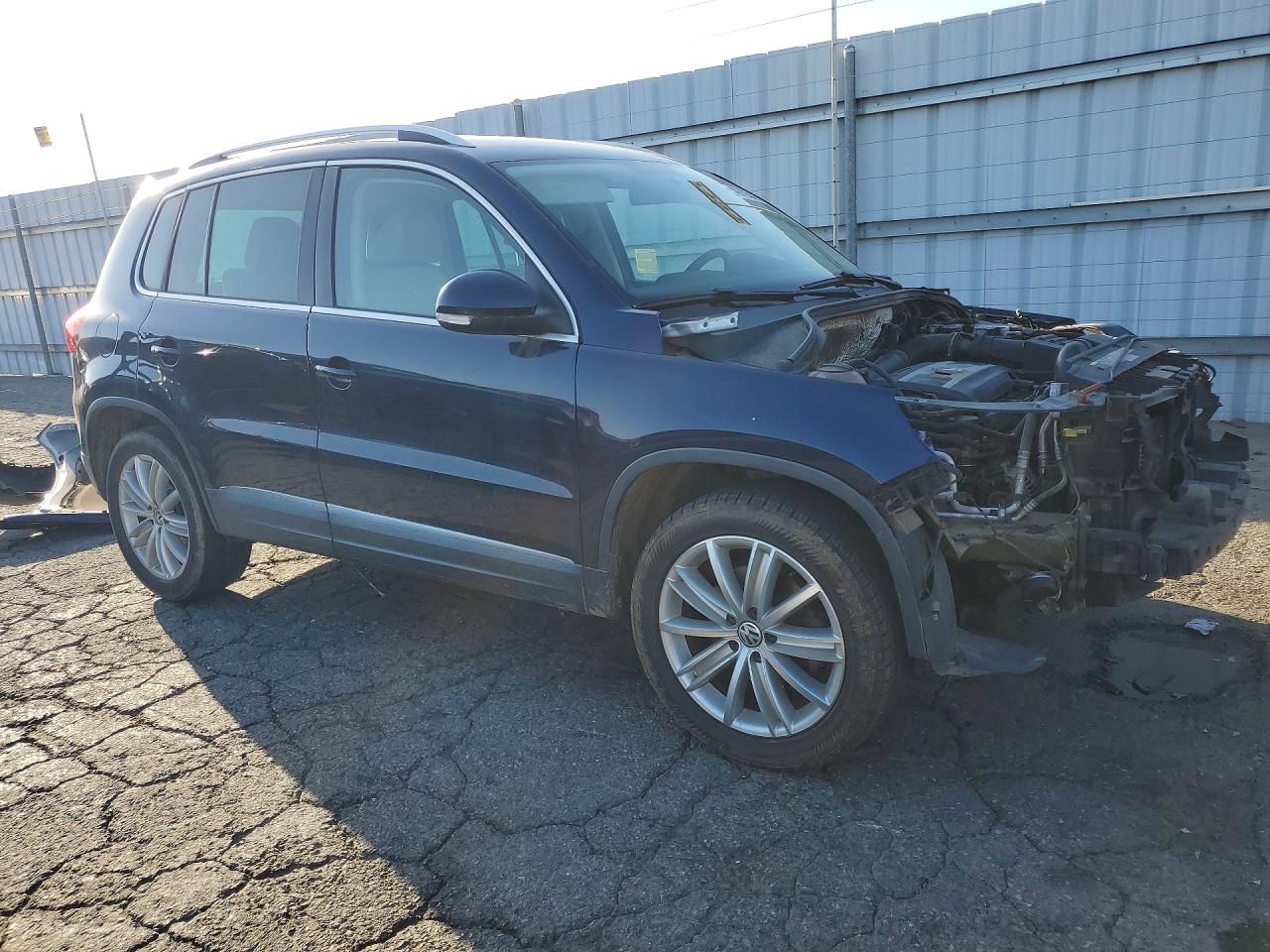 2013 VOLKSWAGEN TIGUAN S photo 10