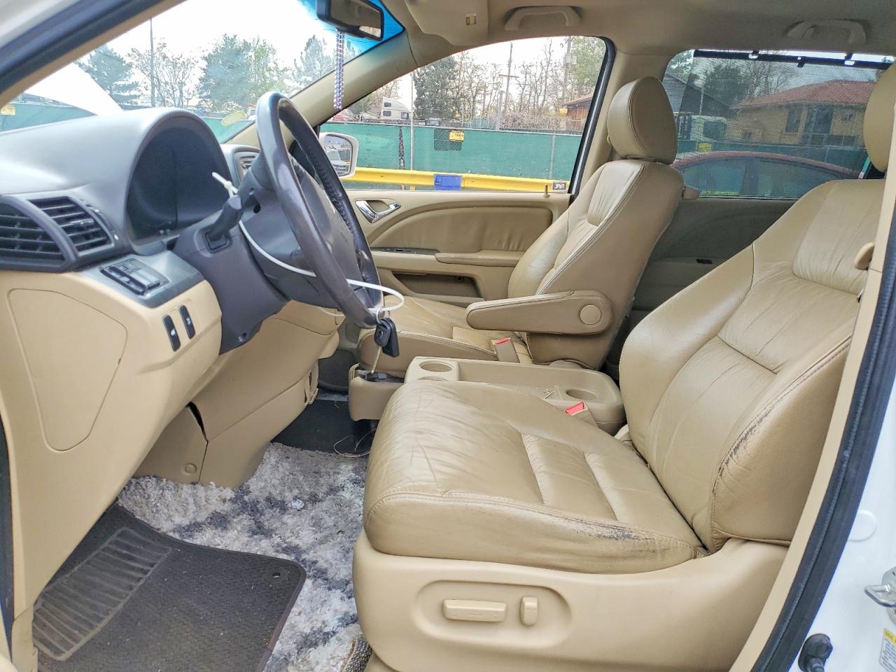 2010 HONDA ODYSSEY EXL photo 13