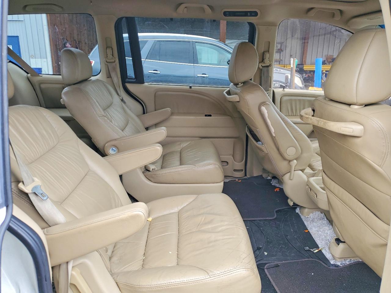 2010 HONDA ODYSSEY EXL photo 21