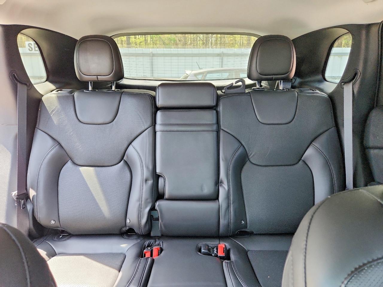 2019 JEEP CHEROKEE LIMITED photo 10