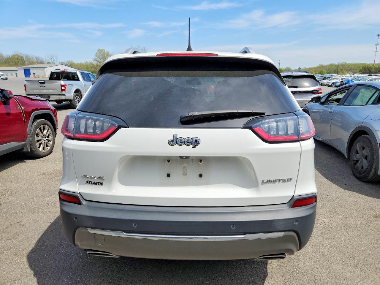 2019 JEEP CHEROKEE LIMITED photo 6